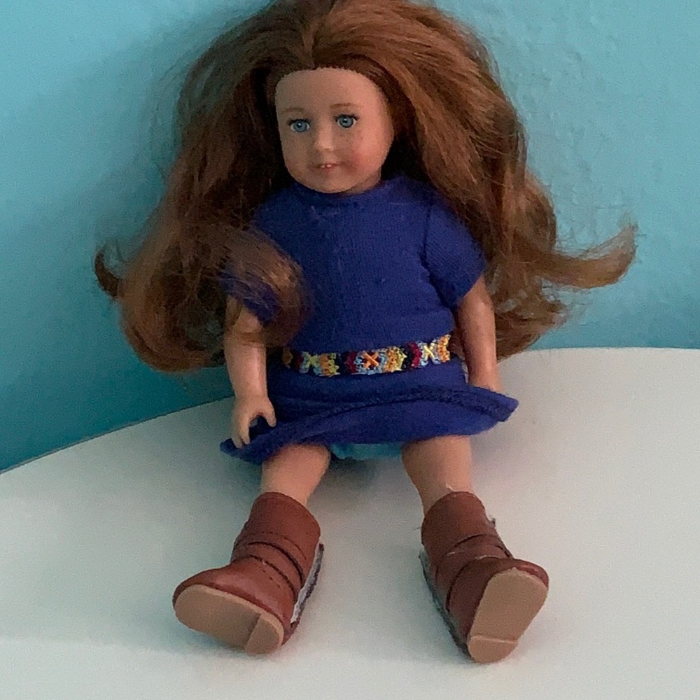 Saige mini doll